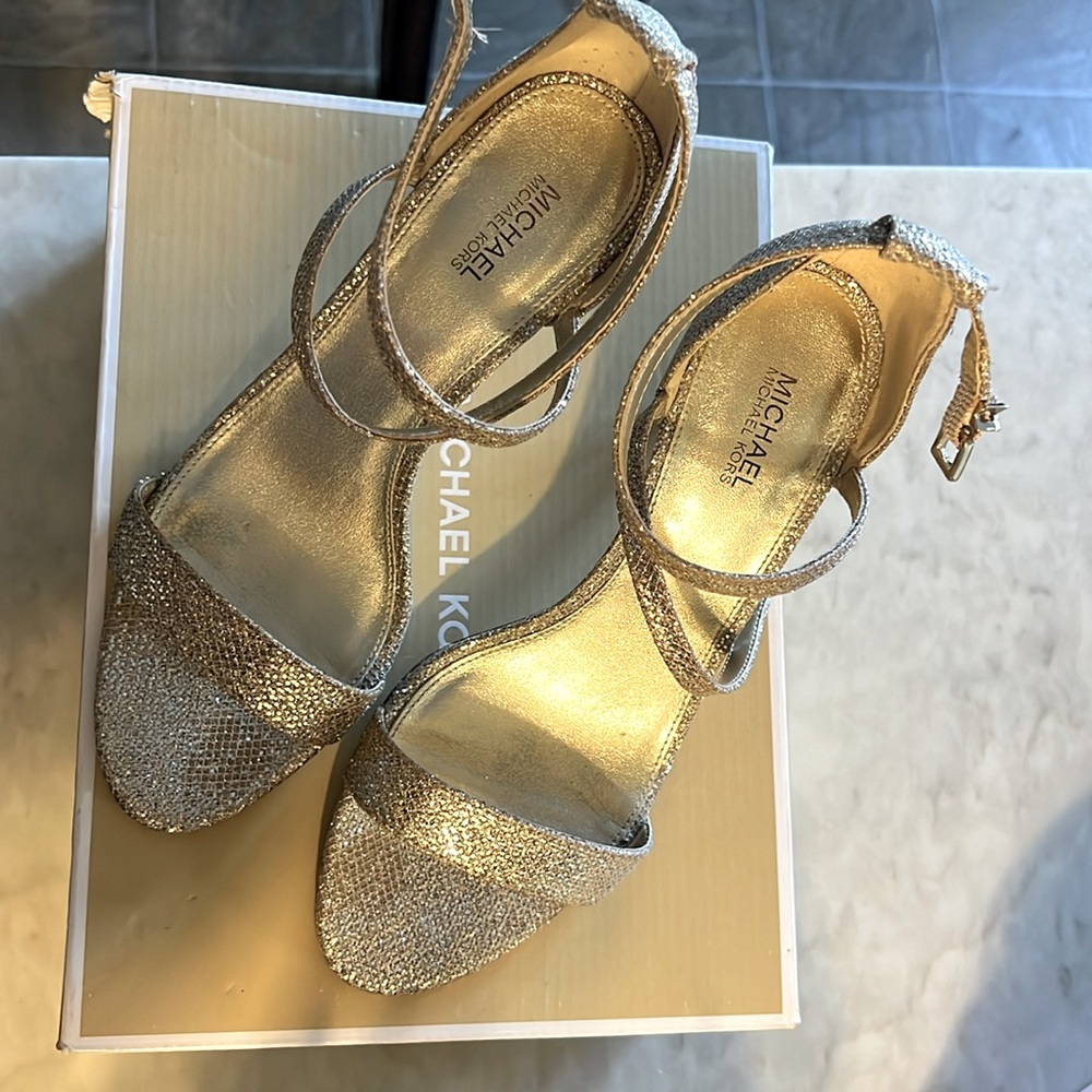 MK Gold Glitter Sandals size 7.5